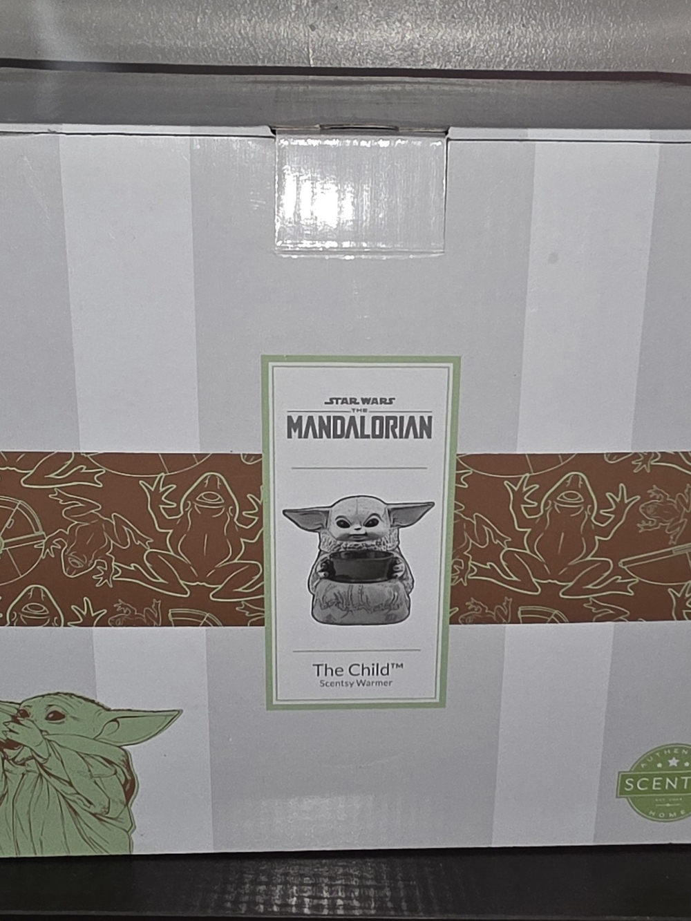 Star Wars The Mandalorian 'The Child' Scentsy Warmer - Green